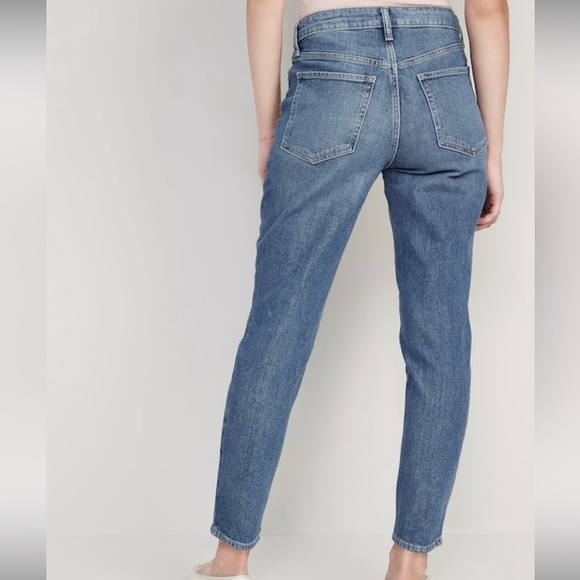 Old Navy High Rise Straight Jeans - Picture 2 of 10
